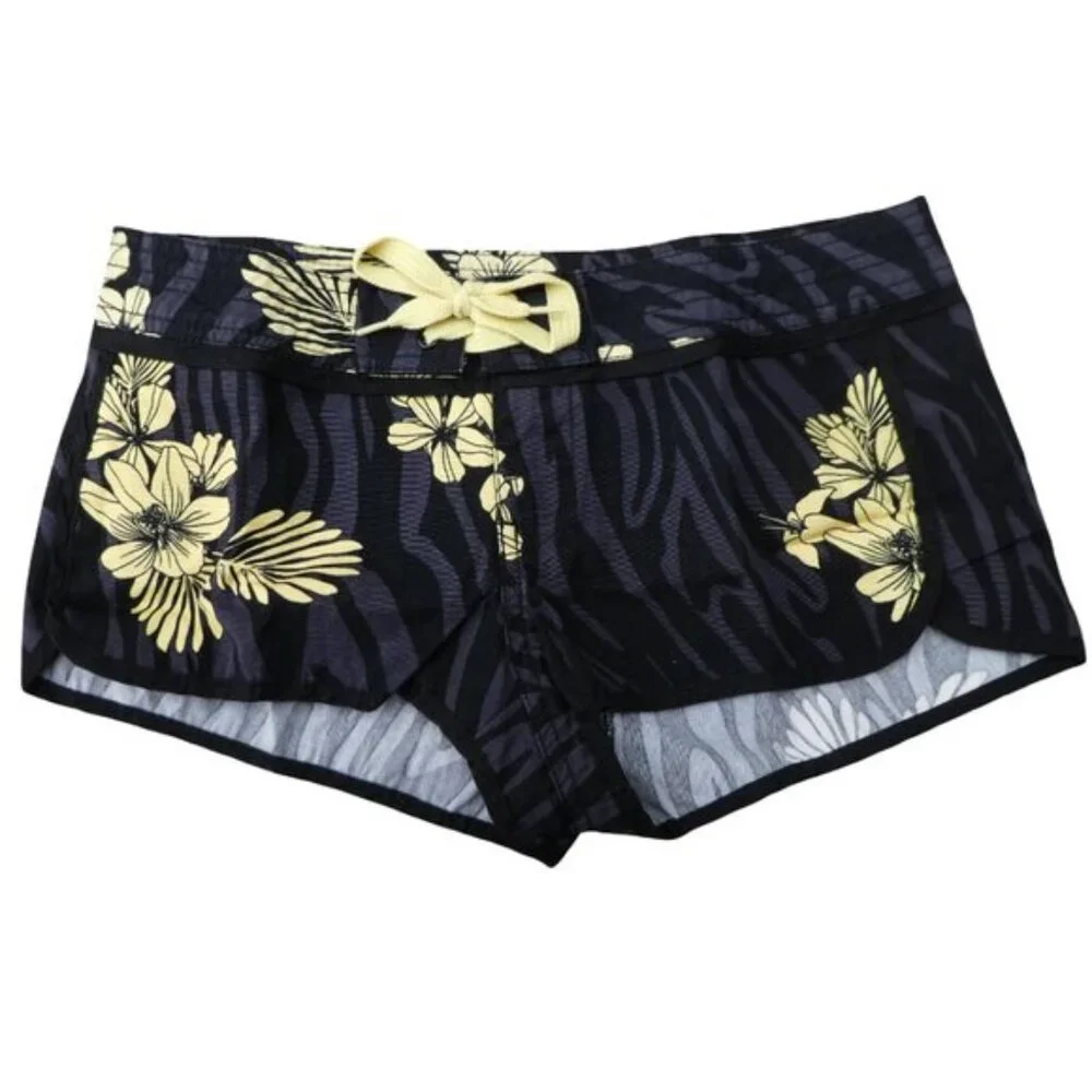 Divided by HM Board Shorts Canvas Hawaii Print Black Zebra Striping Flowers 4